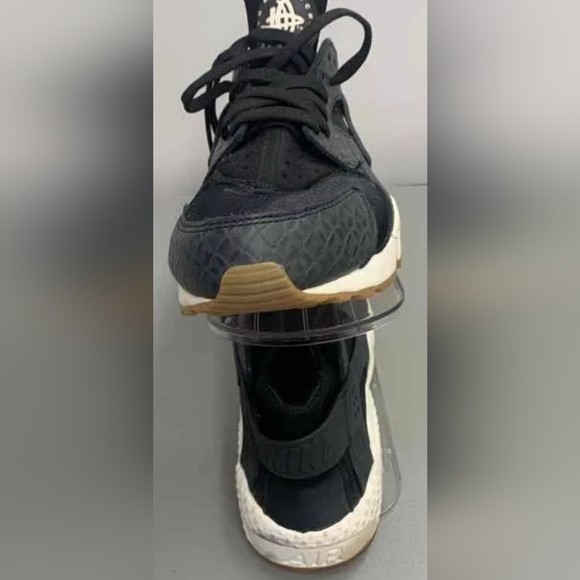 Nike Air Huarache Run Premium Women's Wolf Grey Black Sneakers Size 11 Used $237 - Picture 6 of 9